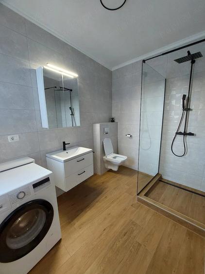 Garsonieră decomandată în Rogerius