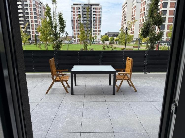 Apartament cu 2 camere decomandat, mobilat în UTA
