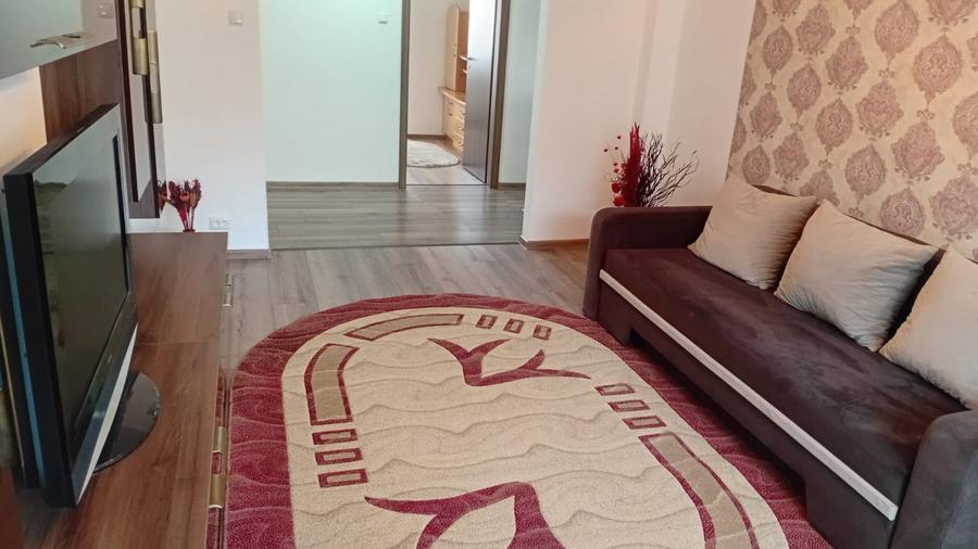 Apartament cu 4 camere decomandat în Aurel Vlaicu