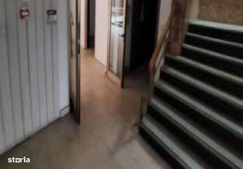 Spațiu comercial, de 6,481 mp, în Torontalului