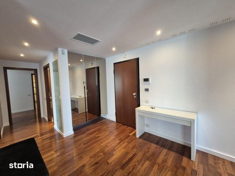 Apartament cu 3 camere decomandat în Băneasa — fotografia 1