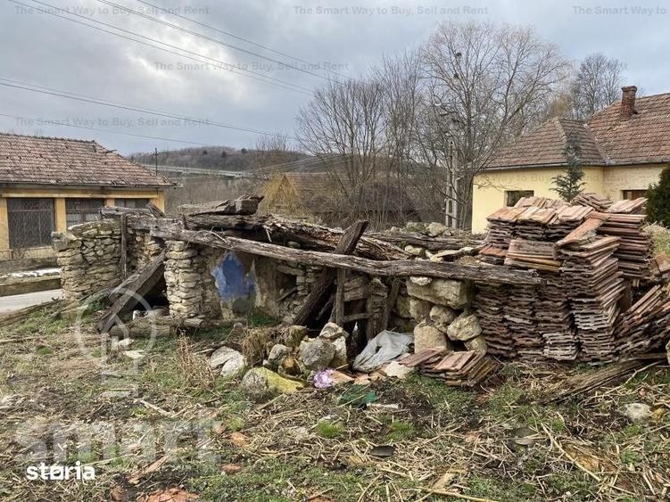 Teren de 5400 mp, în Sava