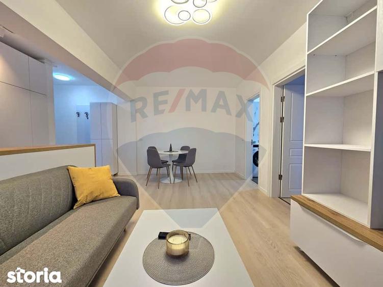 Apartament cu 2 camere, mobilat în Central
