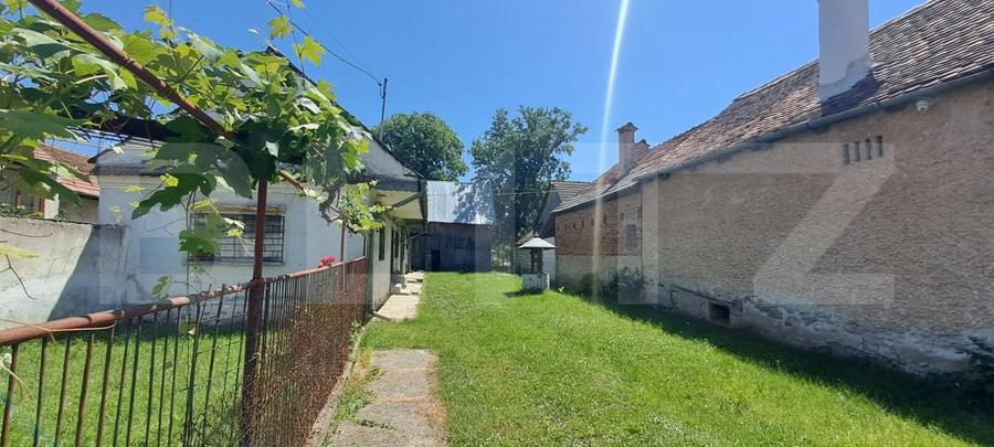 Casă individuală cu 2 camere cu Teren 3000 Mp în Veneția de Sus