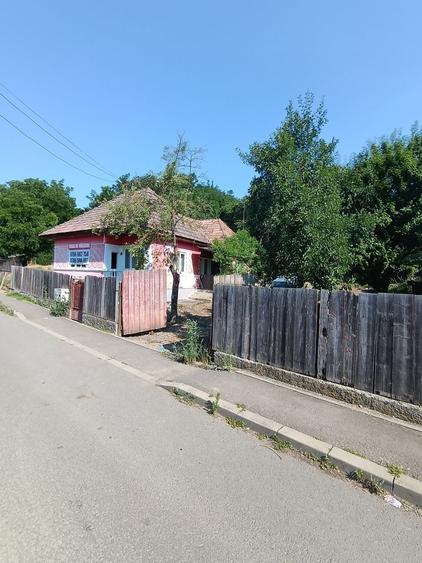 Casă cu 4 camere în Obârșie