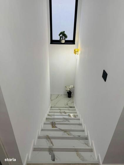 Casă cu 3 camere cu Teren 500 Mp în Domnești