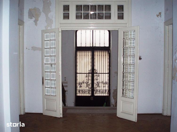 Vila - Lascar Catargiu - 17