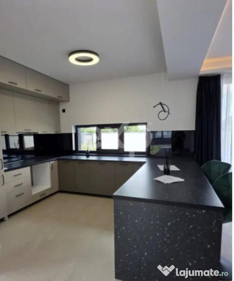 Casă cu 4 camere cu Teren 302 Mp în Tunari