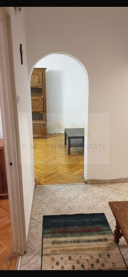 Apartament cu 3 camere decomandat, mobilat în Tineretului