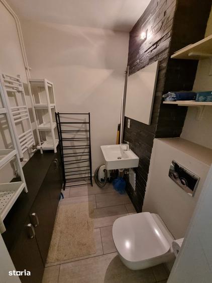 Apartament cu 3 camere decomandat, mobilat în Decebal