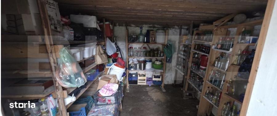 Teren de 1500 mp, în Măguri