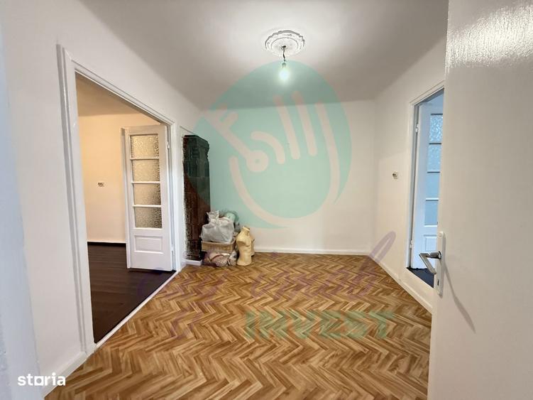 Casă cu 2 camere decomandat cu Teren 102 Mp în Vatra Luminoasă