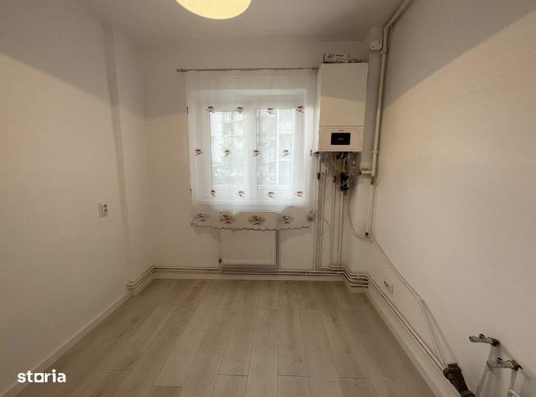 Apartament cu 3 camere decomandat în Tilișca