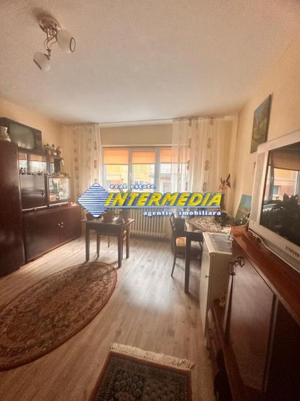 Garsonieră decomandată în Cetate