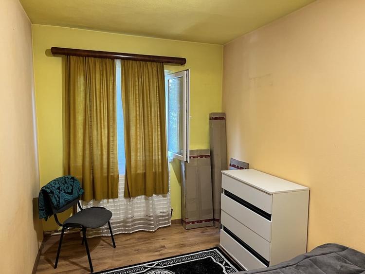 Apartament cu 2 camere nedecomandat în Țiglari