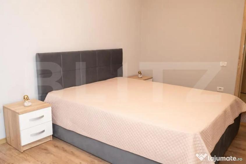 Apartament cu 3 camere decomandat în Spitalul Județean