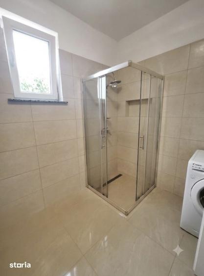 Apartament cu 3 camere, mobilat în Central