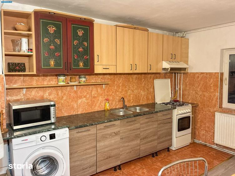 Apartament cu 4 camere, mobilat în Zorilor