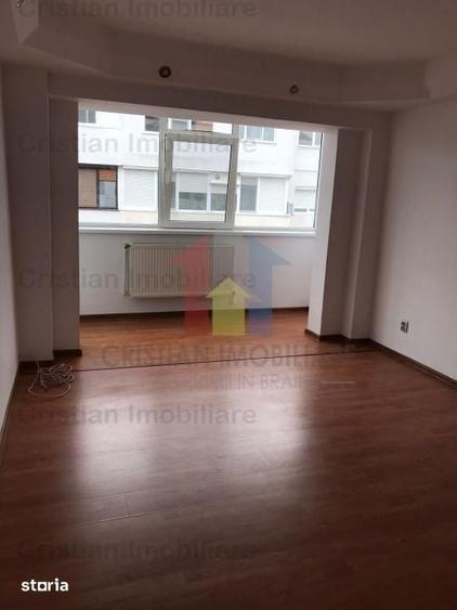 Apartament cu 2 camere decomandat în Barieră