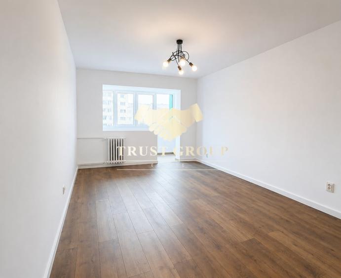 Apartament cu 3 camere decomandat în Titulescu