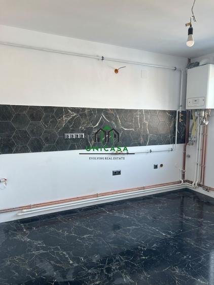 Apartament cu 2 camere decomandat în Traian