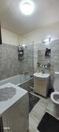 Apartament cu 2 camere, mobilat în Florești — fotografia 2