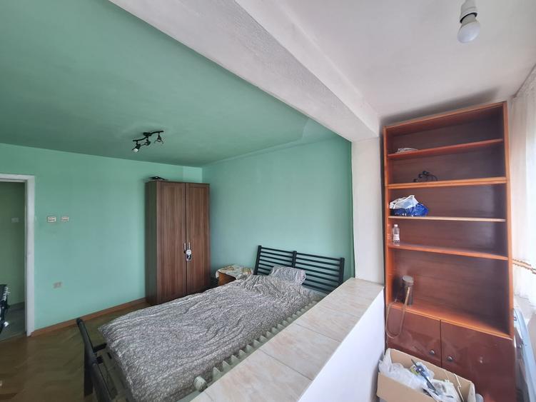 Apartament cu 2 camere decomandat în Circumvalațiunii