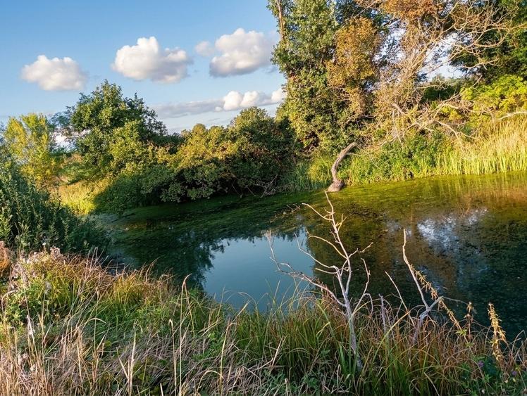 Casă cu 16 camere cu Canalizare în Micro 12