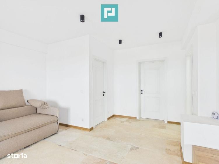 Apartament cu 4 camere semidecomandat în Nădab