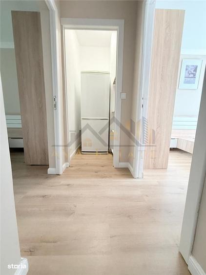 Apartament cu 3 camere semidecomandat în Dacia