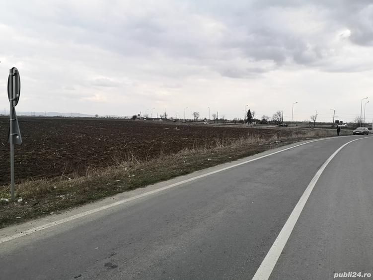 Teren de 2235 mp, în Central