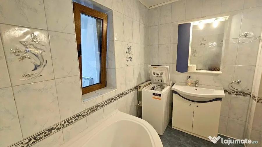 Apartament cu 3 camere decomandat în Independenței
