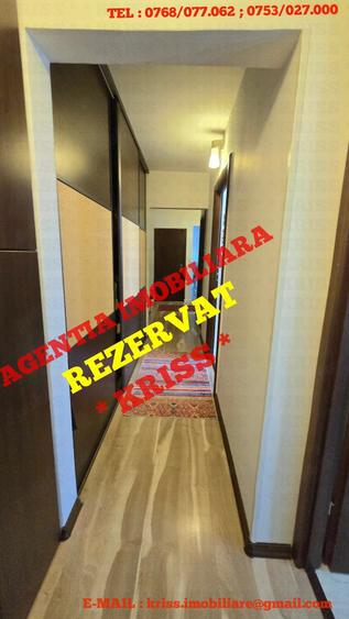Apartament cu 3 camere decomandat în Popa Șapcă