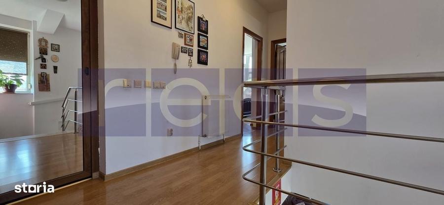 Apartament cu 4 camere decomandat în Dristor