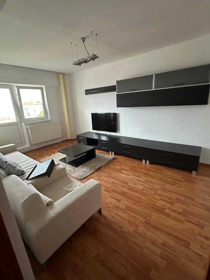 Inchiriez Apartament 2 camere, decomandat - 8
