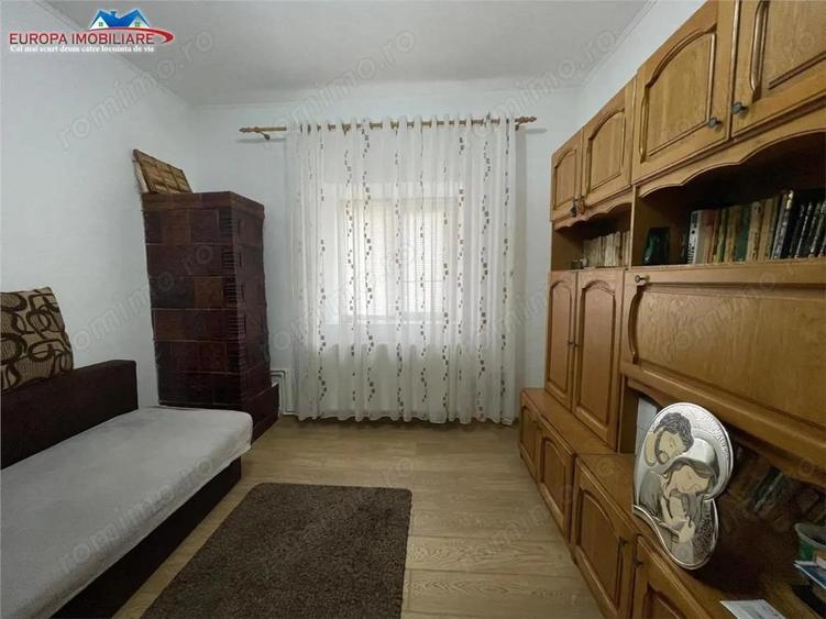 Casă cu Teren 101 Mp în Central