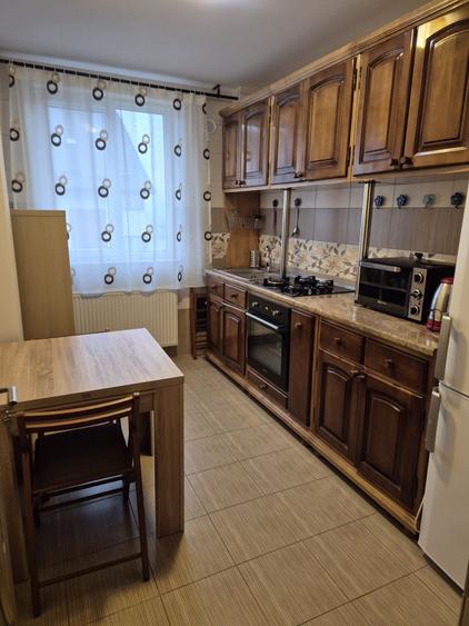 Apartament cu 2 camere decomandat în Calea Romanului