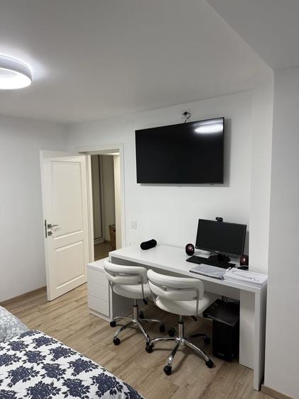 Apartament cu 3 camere în Republicii