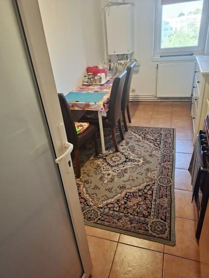 Apartament cu 2 camere decomandat în Dacia