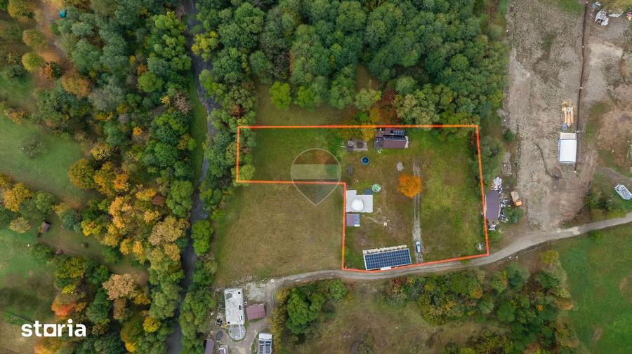Casă cu 3 camere cu Teren 3972 Mp în Bran
