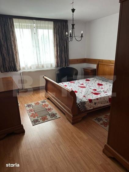 Apartament cu 5 camere în Stupini