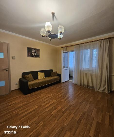 Apartament cu 2 camere semidecomandat în Nufărul
