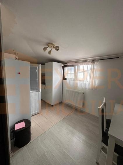 Apartament cu 2 camere decomandat, mobilat în Primo