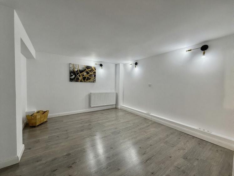 Spațiu comercial, de 72 mp, în Semicentral