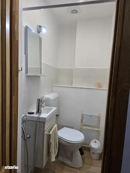 Apartament 3 camere de inchiriat metrou 1 Mai ideal pentru studenti - 4