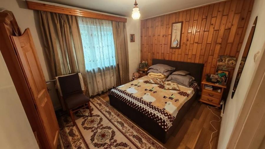 Apartament cu 2 camere semidecomandat în Șcheia