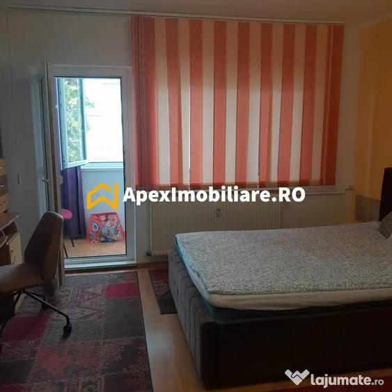 Garsonieră decomandată în Lacul Tei