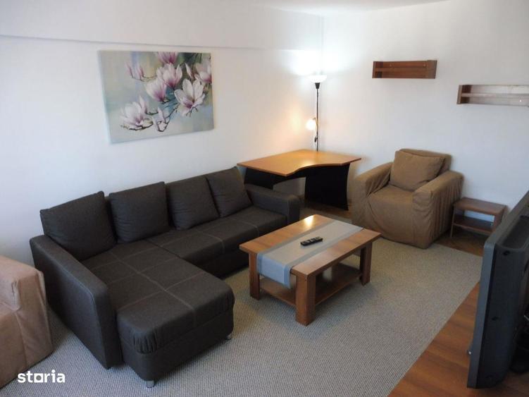 Apartament cu 2 camere decomandat, mobilat în Romană