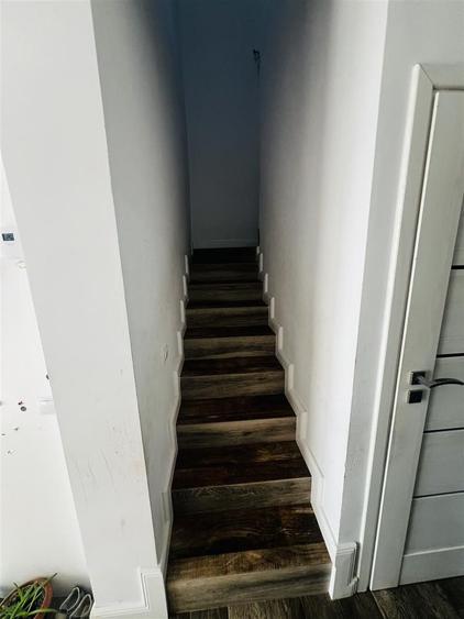 Duplex cu 3 camere cu Canalizare în Nojorid