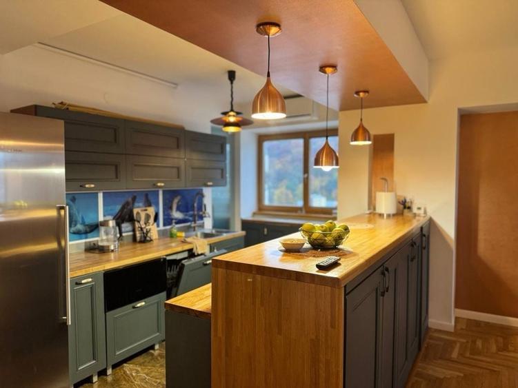 Apartament cu 3 camere în Central